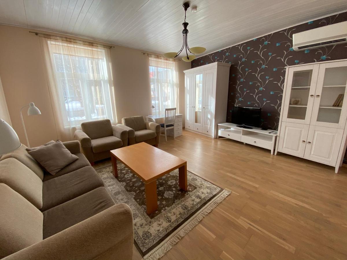Posti Guest Apartment Haapsalu Eksteriør billede