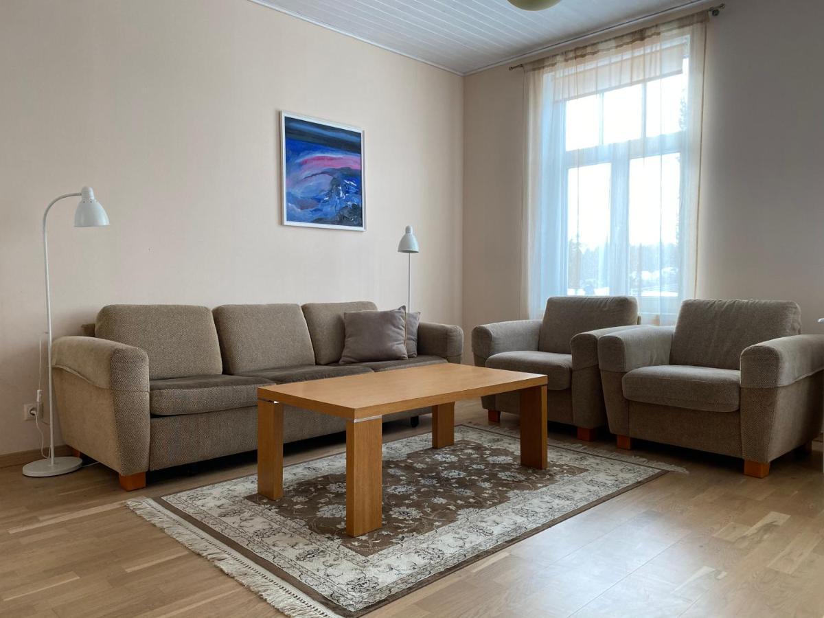 Posti Guest Apartment Haapsalu Eksteriør billede