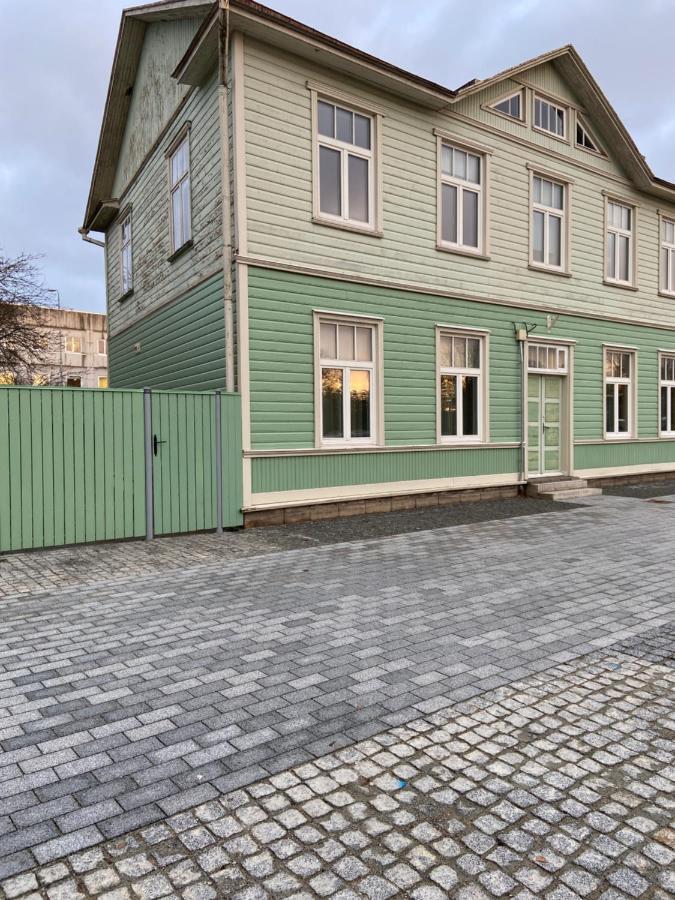 Posti Guest Apartment Haapsalu Eksteriør billede