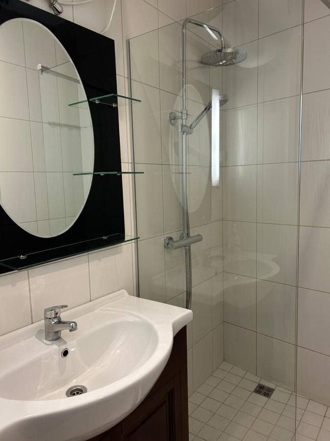 Posti Guest Apartment Haapsalu Eksteriør billede